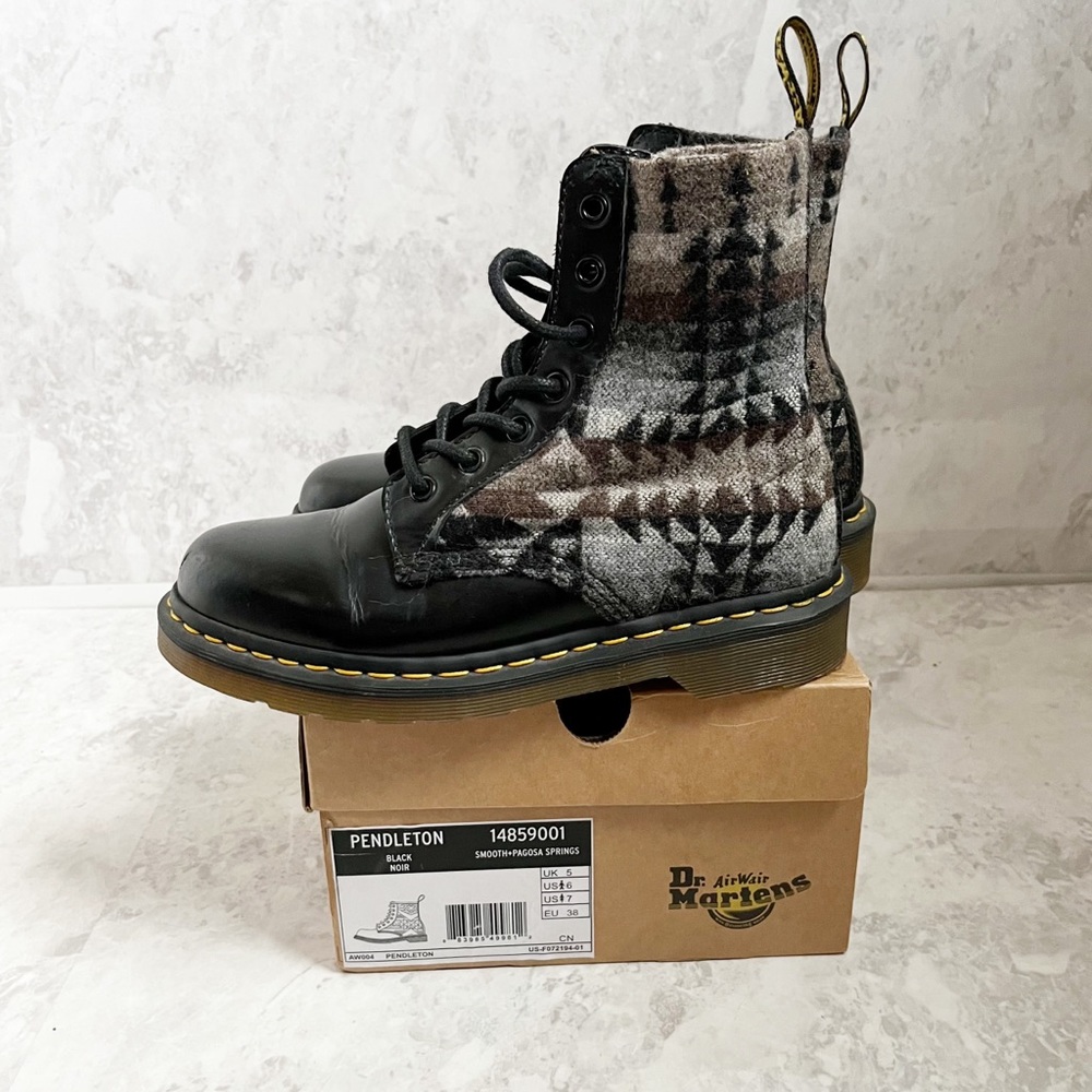 Dr. Martens x Pendleton Collab Wool Aztec Boots US Womens 7 Pagosa Springs Black - Picture 9 of 12